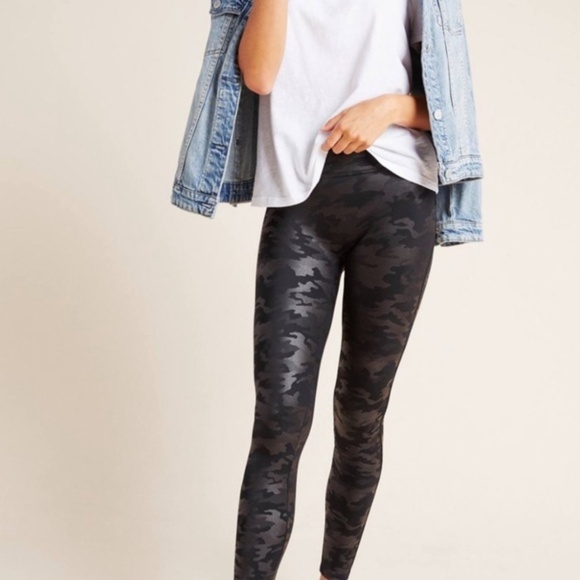 Spanx Faux Leather Camo Legging‎ - Picture 1 of 10